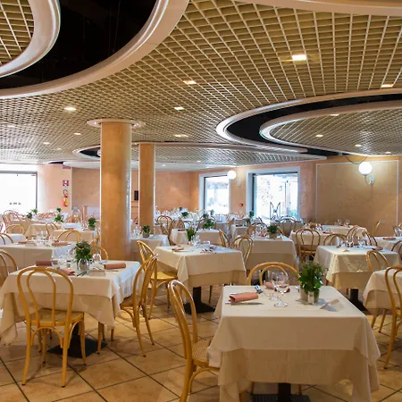 Sant'elmo Hotel 4*