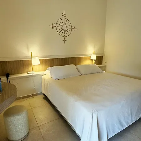Hotel Sant'elmo 4*